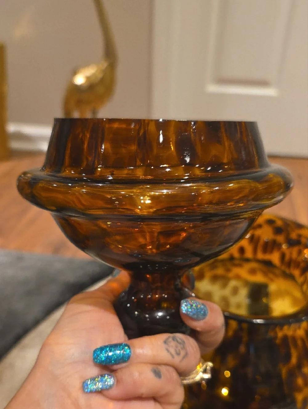 Vintage Amber and Dark Brown Tortoiseshell Glass Jar with Lid - Vintage - Picture 7 of 12